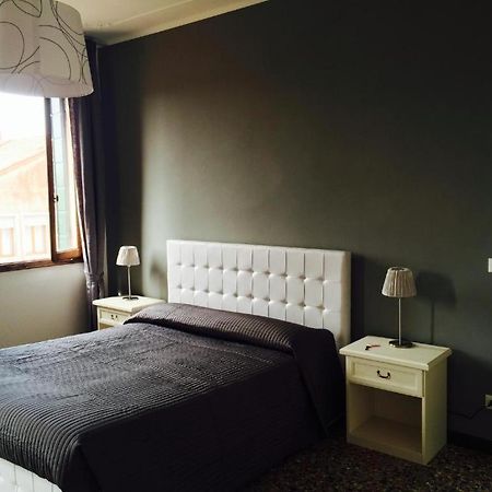 Guest House Loredana Venecia Exterior foto